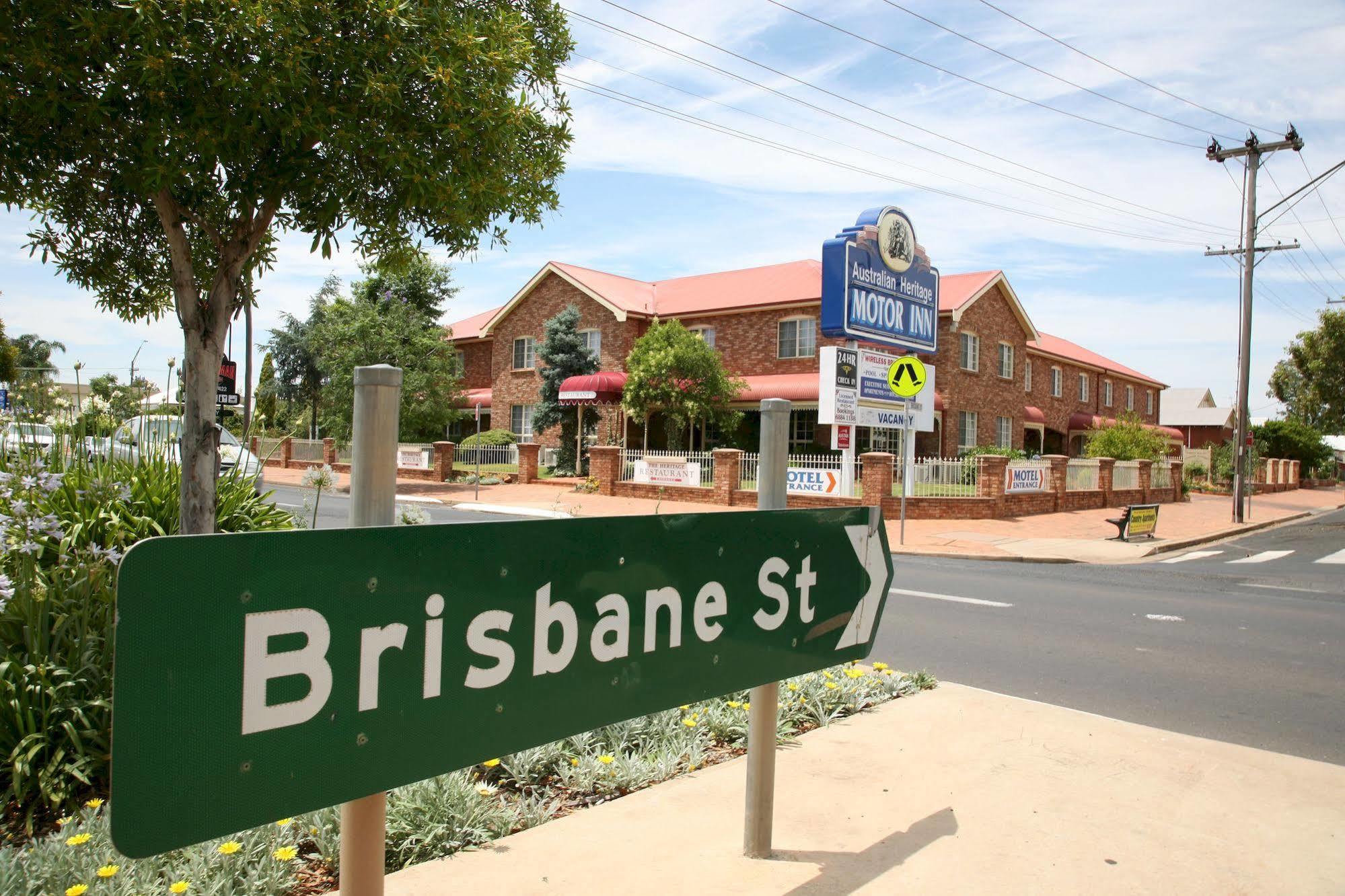 Australian Heritage Motor Inn Ντούμπο Εξωτερικό φωτογραφία